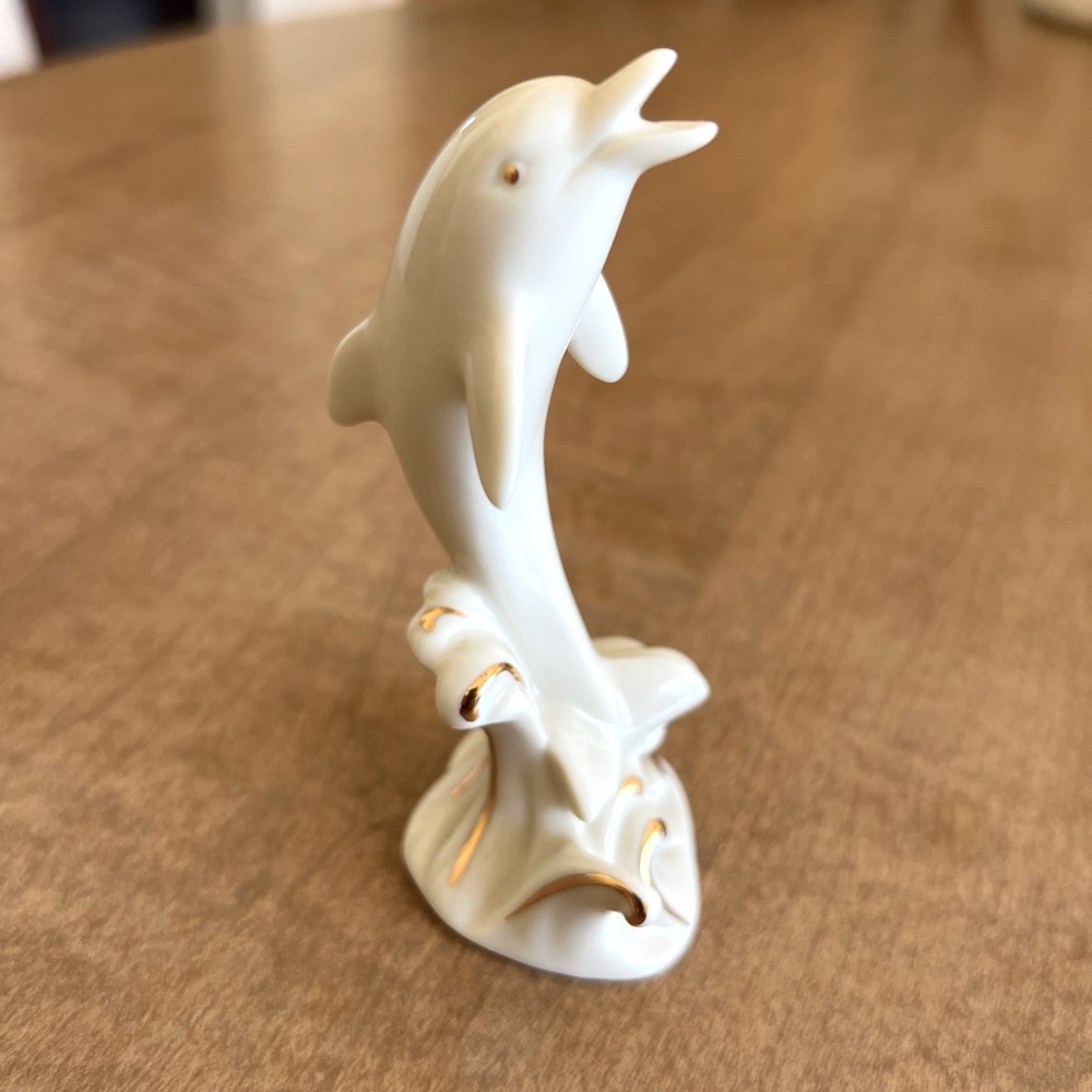 Lenox Dolphin